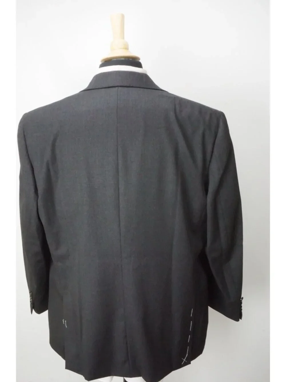Burberry London Woven Dark Gray Wool 2 Pc Suit Jacket Pants Sz 44S BRAND NEW